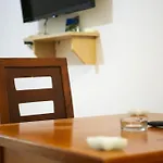 Green-garden Apartmets アパート *